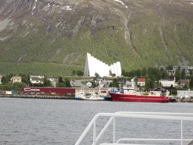 Hurtigruten_2015-06-21_14-18